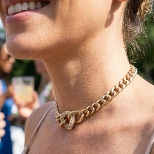 Vintage Elegant Gold Tone Chunky Chain Necklace with Crystal Accents